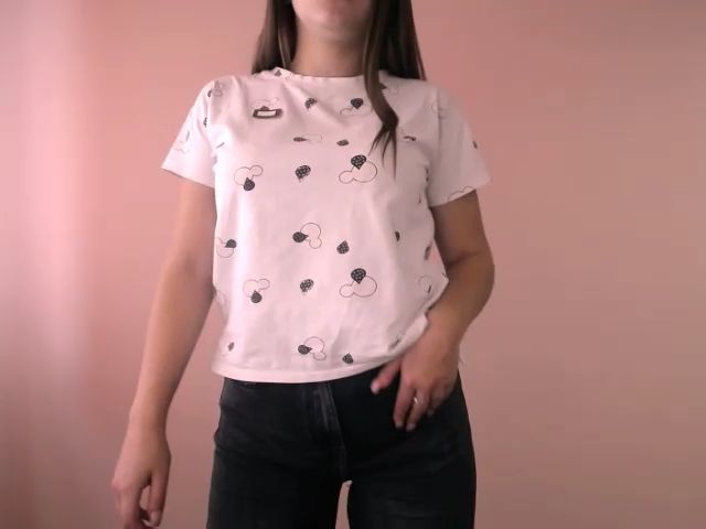 Live sex webcam photo for TaliaKristen #269576732