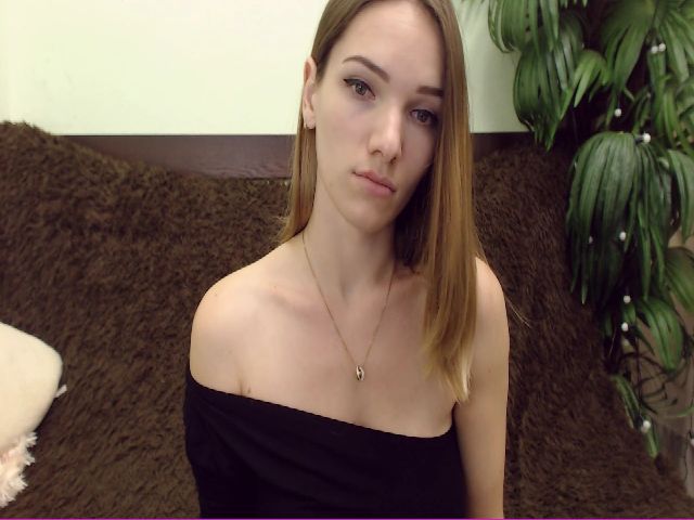 Live sex webcam photo for AmberJaneJ #269580899