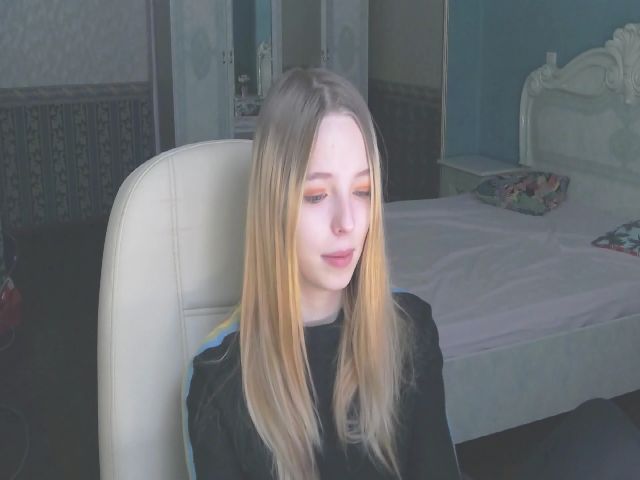Live sex webcam photo for AmyLime #269578774
