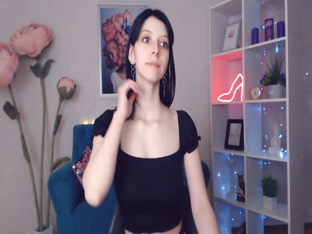 Live sex webcam photo for AvaaHarper #269582954