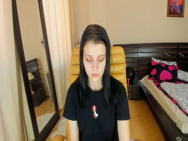 Live sex webcam photo for SoniNex #269581573