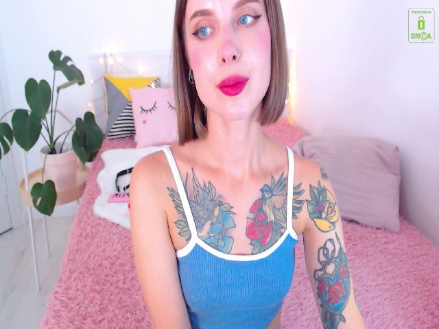 Live sex webcam photo for Sonyalime #269579945