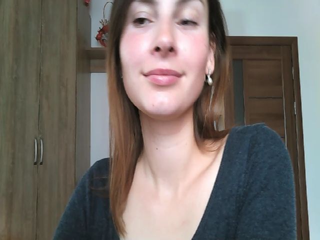 Live sex webcam photo for MisssSun #269583266