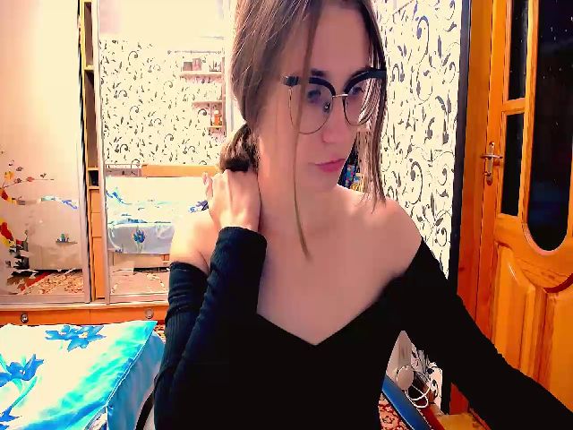 Live sex webcam photo for Palipomi #269585047