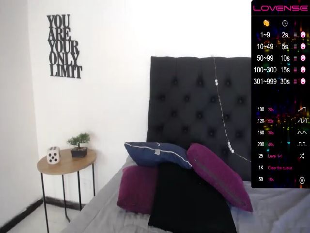 Live sex webcam photo for AdaFabregat #269586076