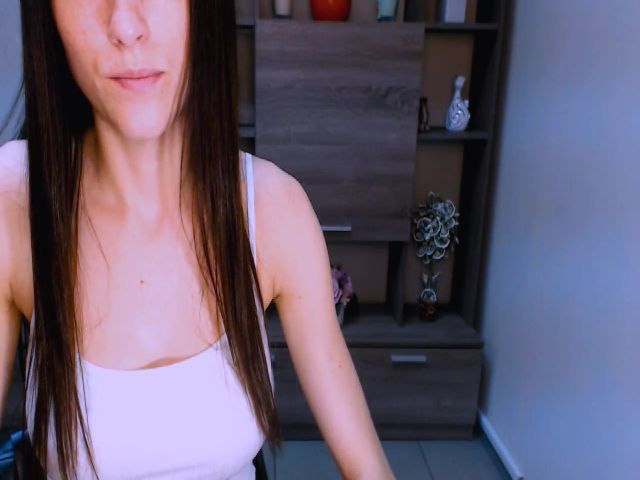 Live sex webcam photo for Frioninny #269586333