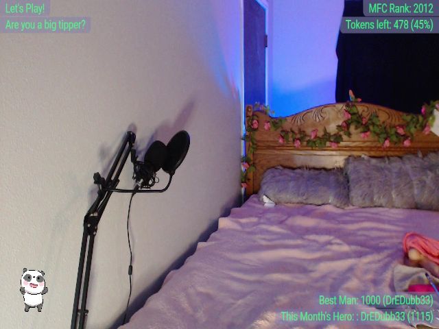 Live sex webcam photo for Kenzie_Alexa #269584636