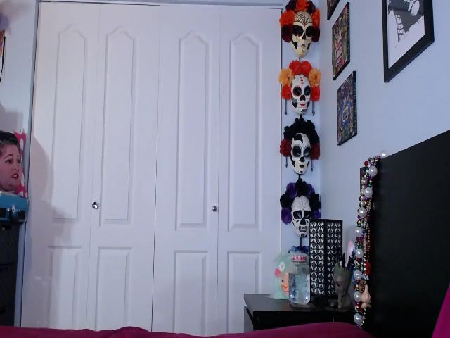 Live sex webcam photo for abustybabe #269589566