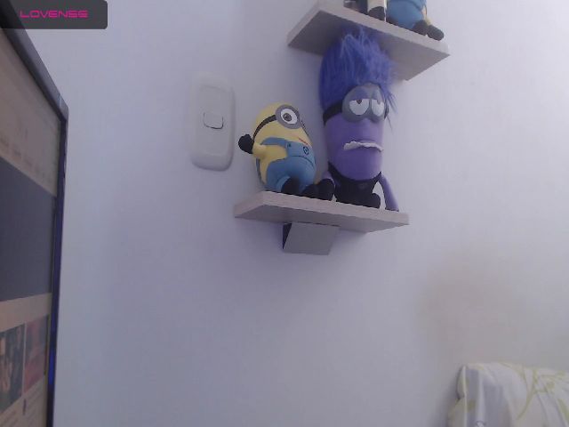 Live sex webcam photo for Mariana__Cute #269589633