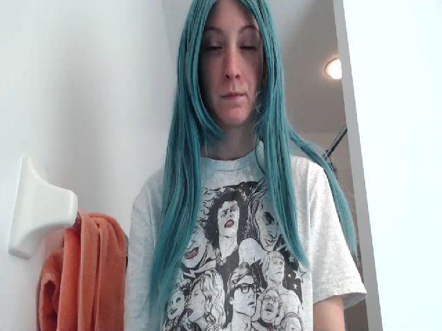 Live sex webcam photo for xKawaiiQueenx #269585733