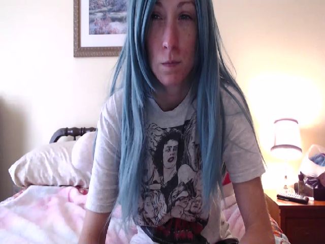 Live sex webcam photo for xKawaiiQueenx #269589476