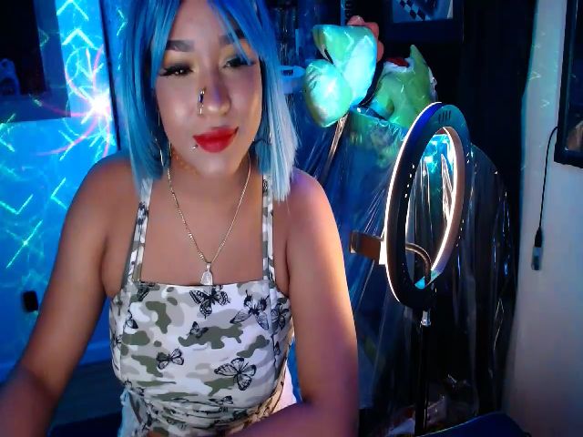 Live sex webcam photo for Dominicansexy #269577102