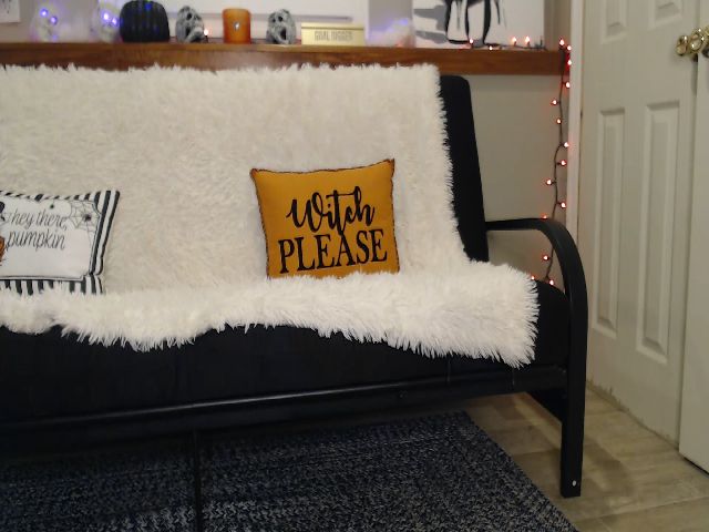 Live sex webcam photo for NaughtyGinger #269586719