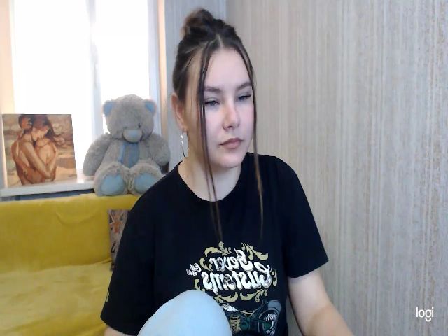 Live sex webcam photo for Quardiona #269579099