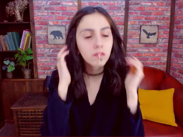 Live sex webcam photo for SarahBanks #269574521