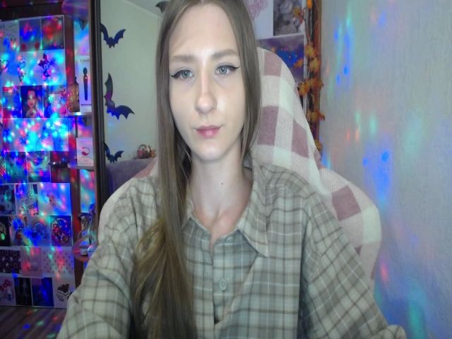 Live sex webcam photo for M00T4B0R #269586455