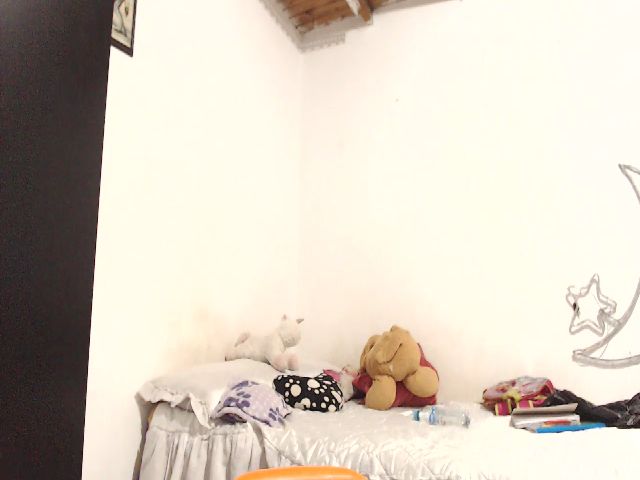 Live sex webcam photo for OnixxLee #269574651