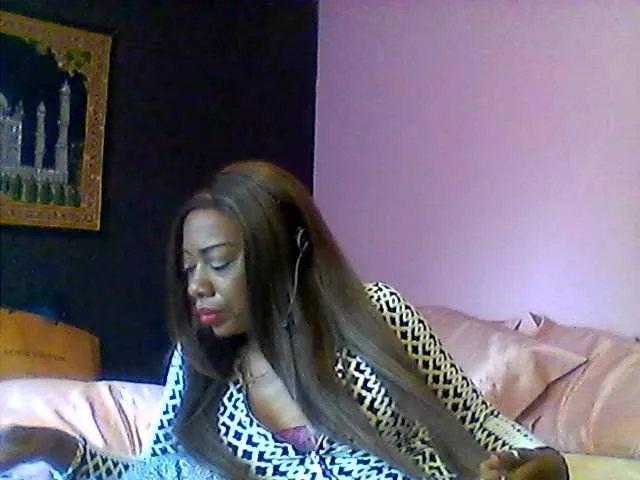 Live sex webcam photo for blaq2021 #269573292