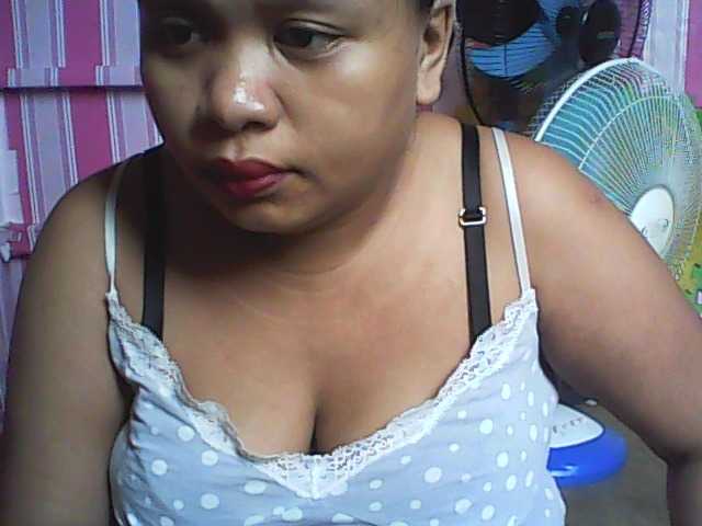 Live sex webcam photo for flirtybabe69 #269578226