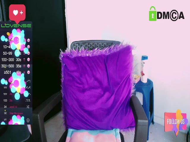 Live sex webcam photo for Emma_18x #269586299