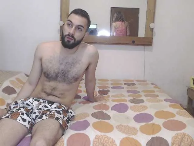 Live sex webcam photo for anto-leo #269581891