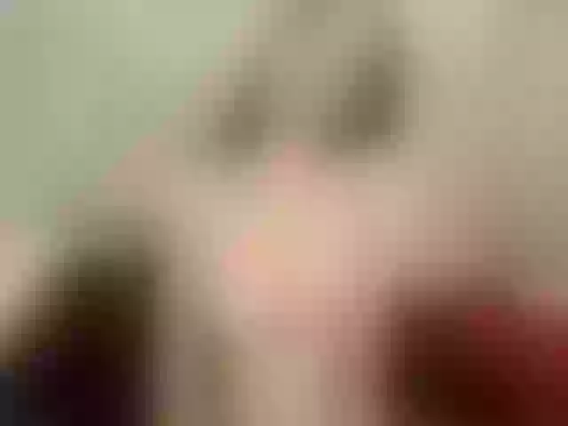 Live sex webcam photo for Lorraine01 #269573193
