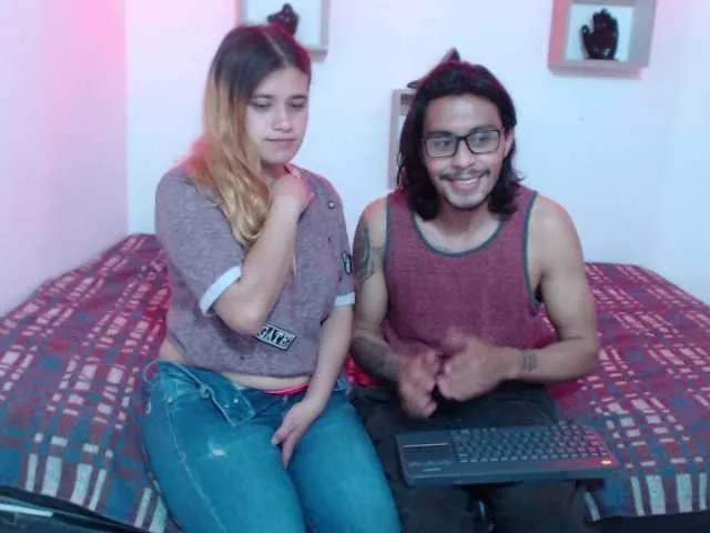 Live sex webcam photo for aandn #269587330