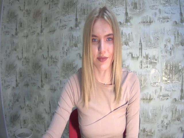 Live sex webcam photo for AlinDemi21 #269585255