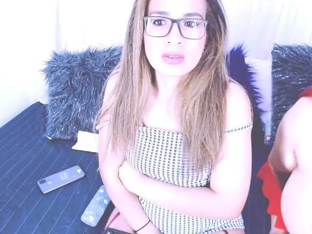 Live sex webcam photo for emilysuarez #269578409