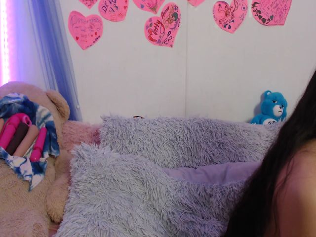 Live sex webcam photo for MoonLightLoli #269576509