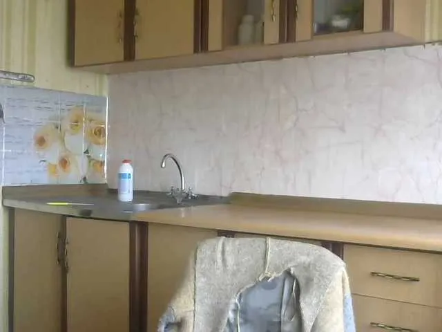 Live sex webcam photo for LilyTanya #269606636