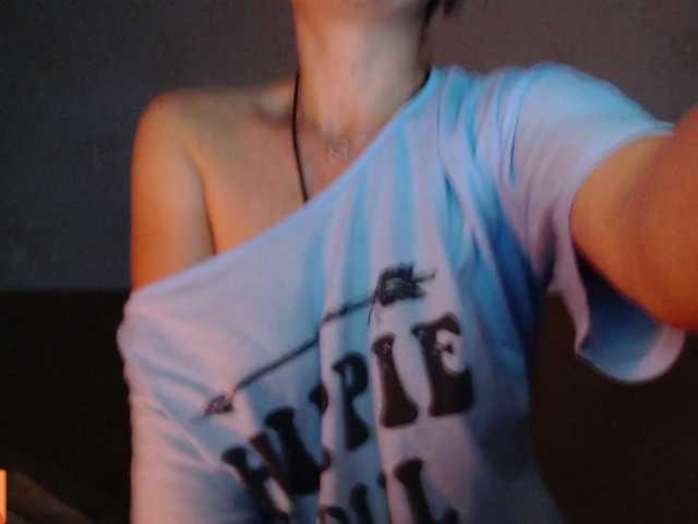 Live sex webcam photo for GabyHot #269593169