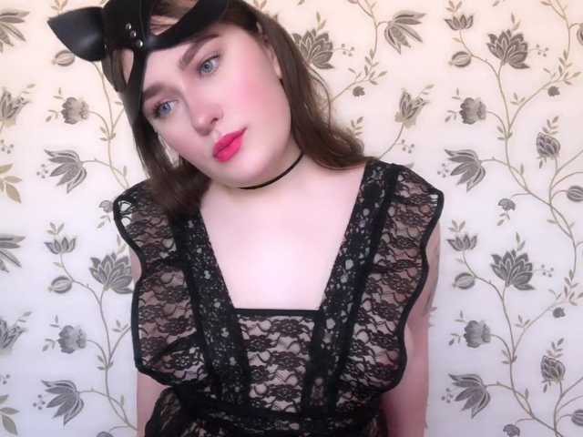 Live sex webcam photo for Mona-Liza #269607075