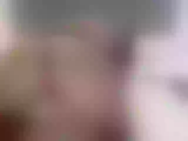 Live sex webcam photo for LindsayHoffma #269607868