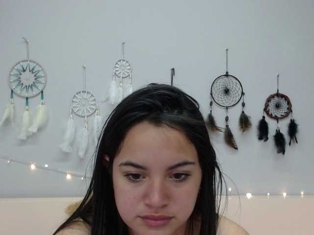 Live sex webcam photo for pretty-love #269593805