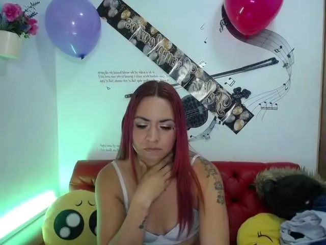 Live sex webcam photo for salems83 #269598533