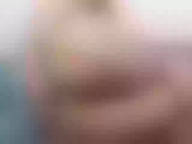 Live sex webcam photo for liss-sex #269608302