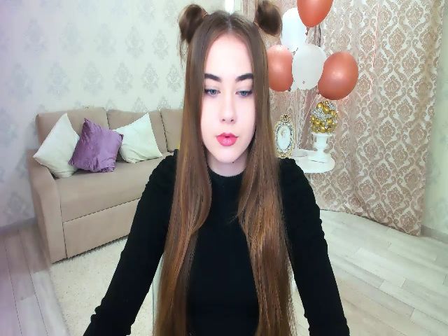Live sex webcam photo for Auroraa__ #269601575