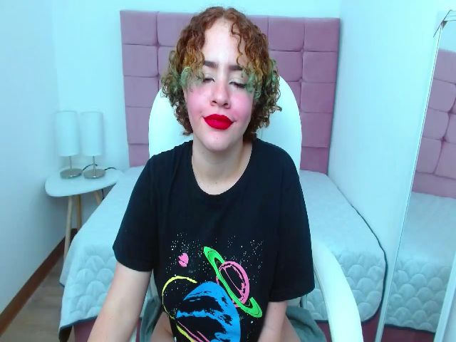 Live sex webcam photo for Tattiana_love #269601381