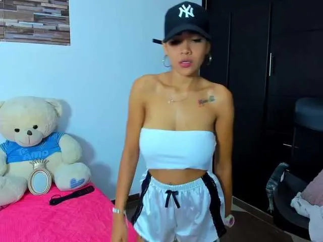 Live sex webcam photo for lalita2 #269602600
