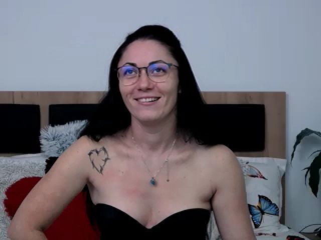 Live sex webcam photo for CharmingElise #269608693