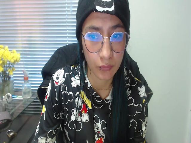 Live sex webcam photo for Pia_Smith_ #269604479