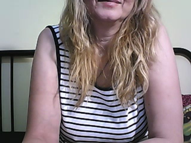 Live sex webcam photo for Andra_Love #269595580