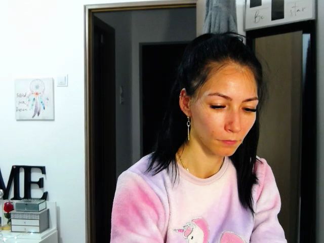 Live sex webcam photo for Stacylovesin #269611830