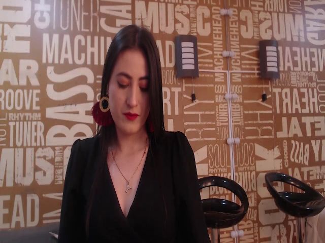 Live sex webcam photo for Salmaricci_ #269595491