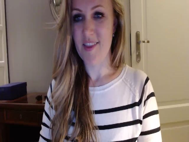 Live sex webcam photo for JustLily #269608604