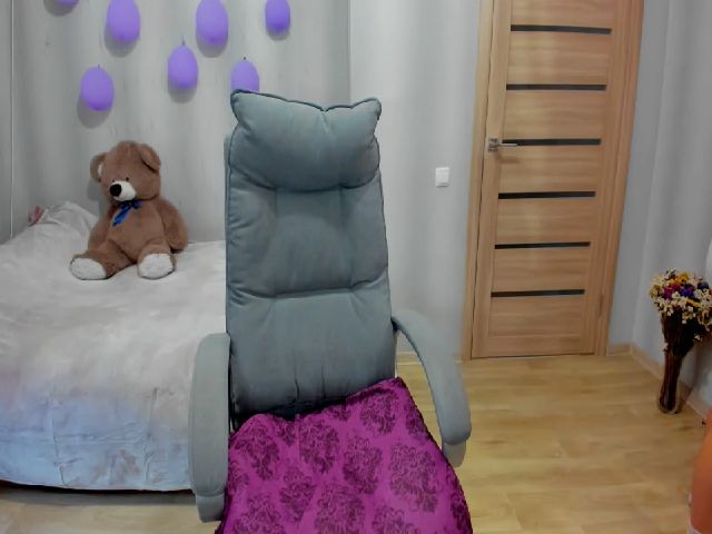 Live sex webcam photo for VenusZill #269600639