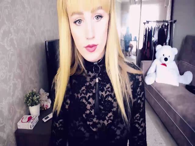 Live sex webcam photo for Jayne_XOXO #269600766