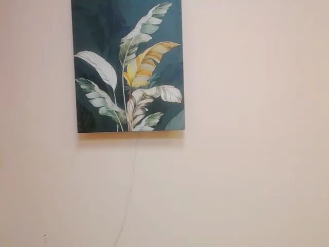 Live sex webcam photo for Miss_Vivian #269609603