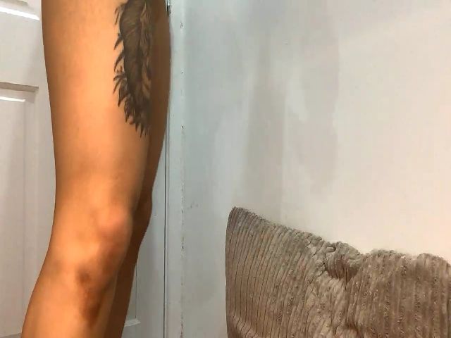 Live sex webcam photo for Crystal_MFC #269609925